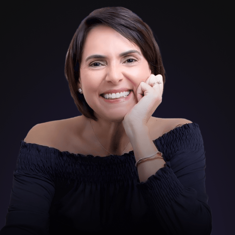 Flavia  Molina