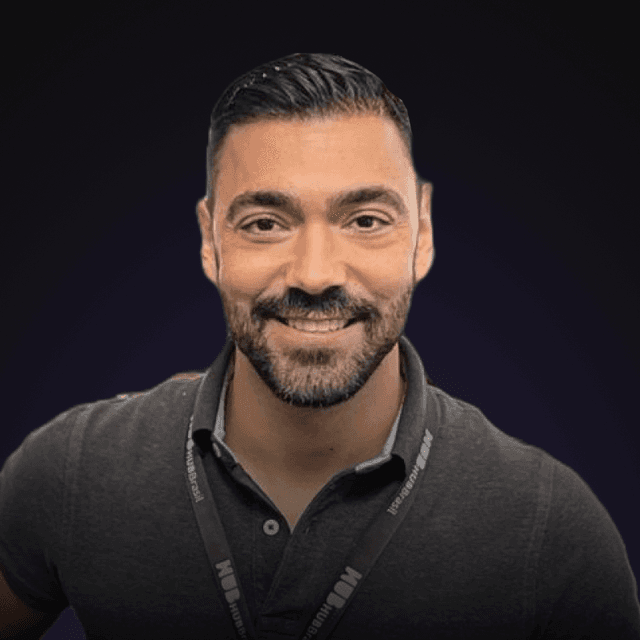 Daniel  Sbragia