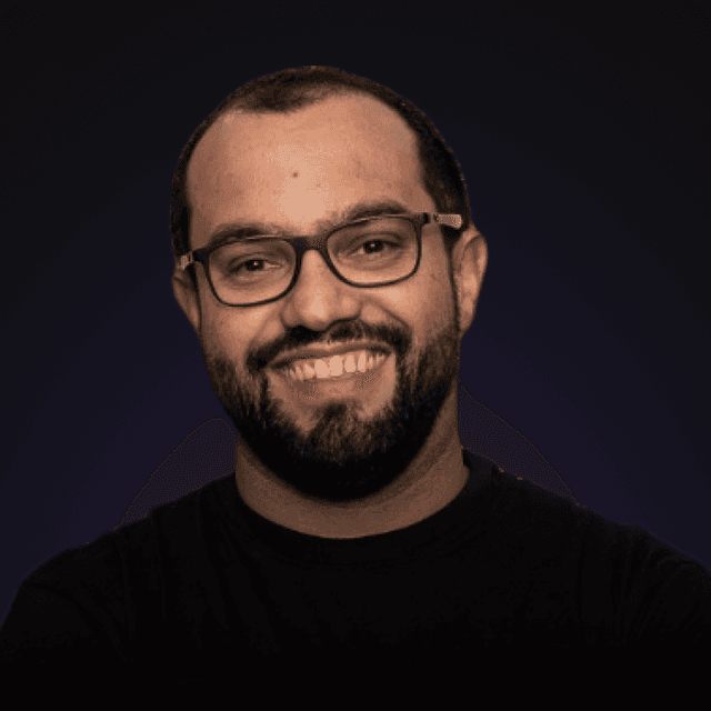 Victor  Machado 