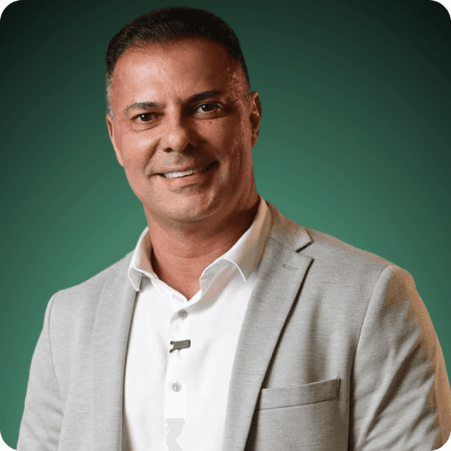 Alessandro  Ferreira